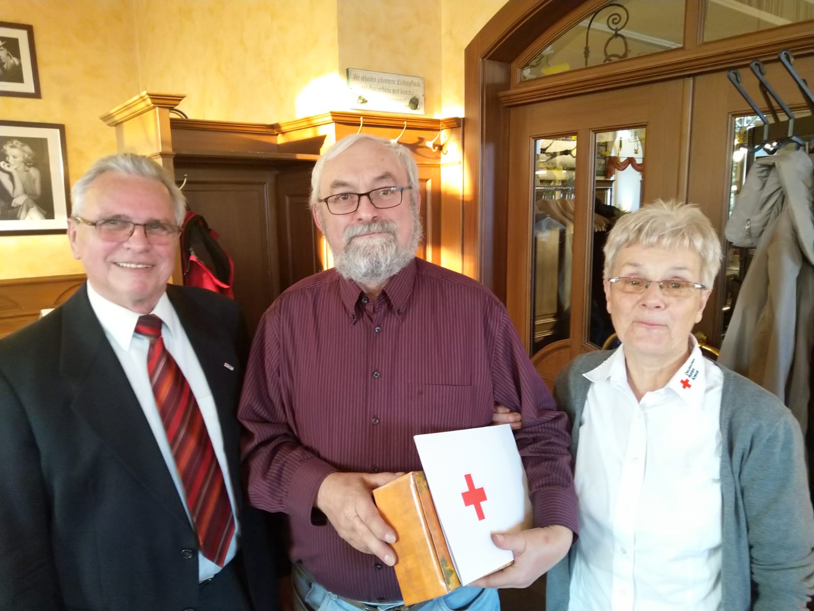 Herr Gisbert Hrdina wurde für 150 Blutspenden geehrt.