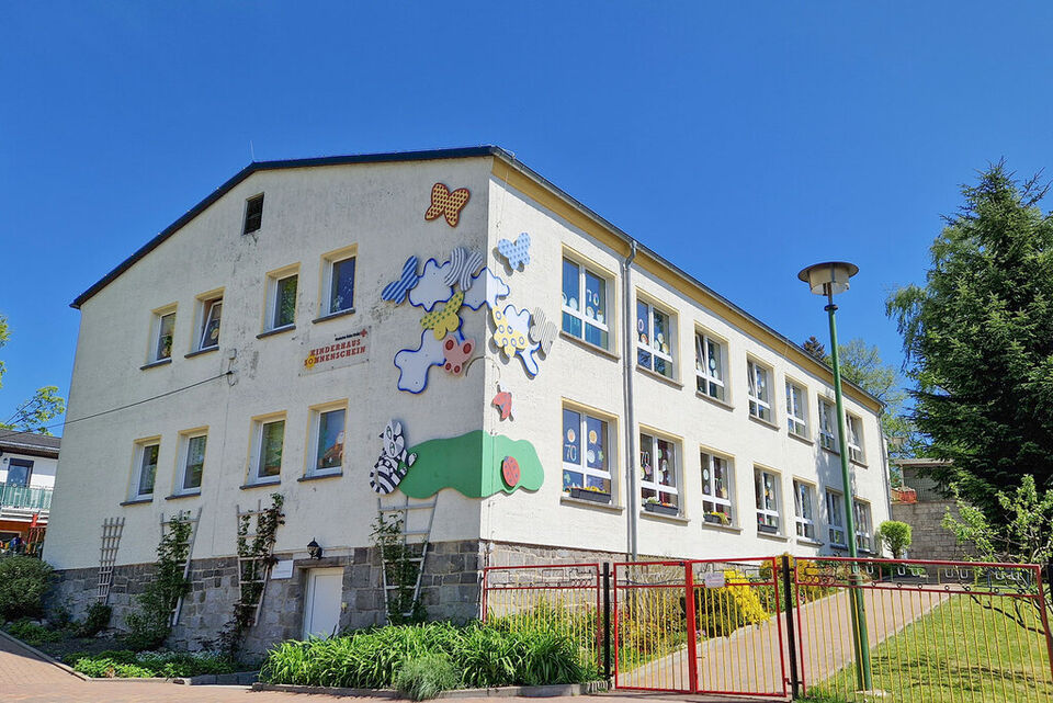 Außenansicht des Kita-Gebäudes